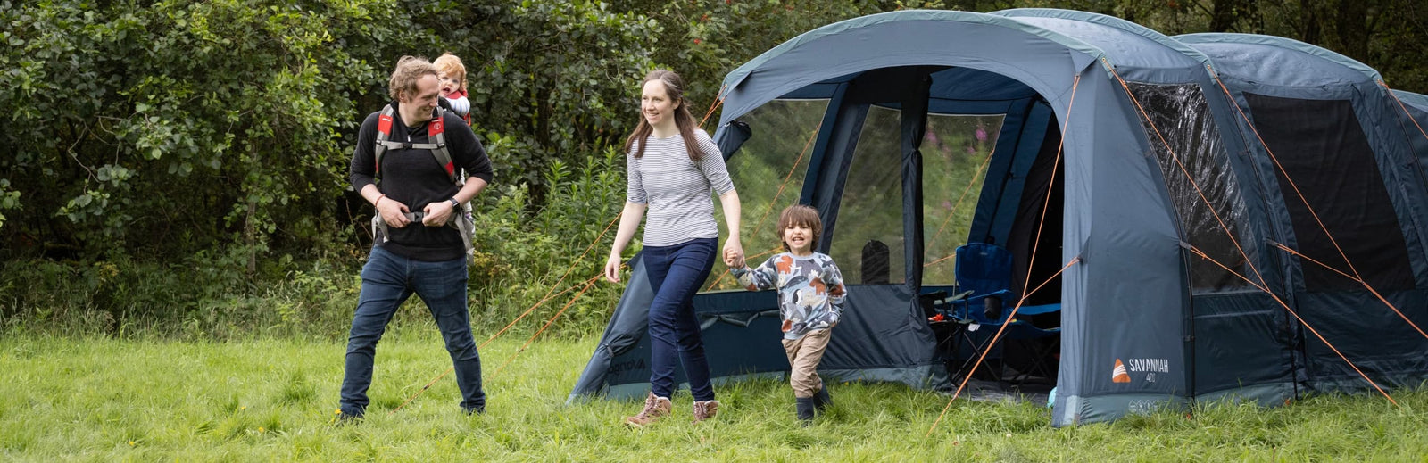 Vango Savannah 400 Poled tent view lifestyle image front
