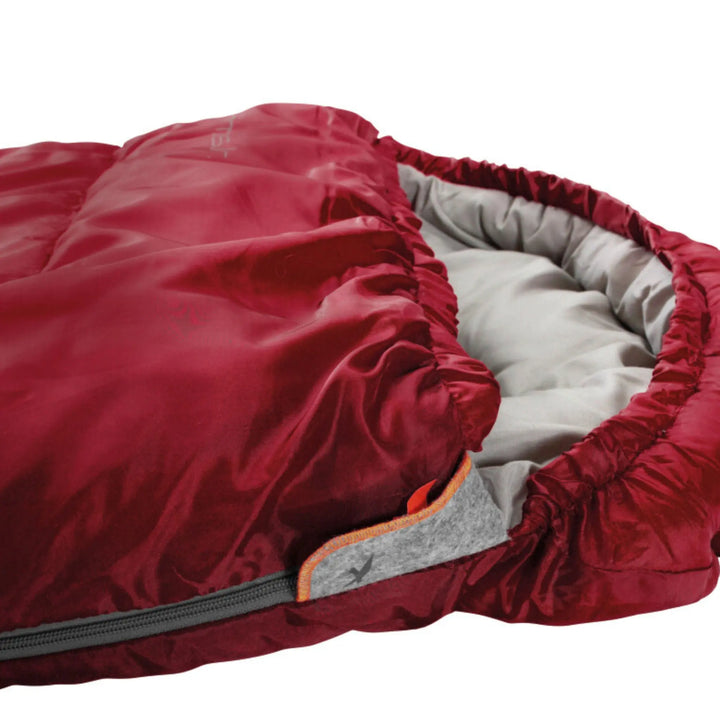 Easy Camp Cosmos Jnr Red Sleeping Bag hood.