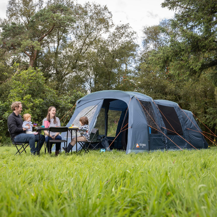 Vango Savannah 400 Poled Tent Corner View Lifestyle