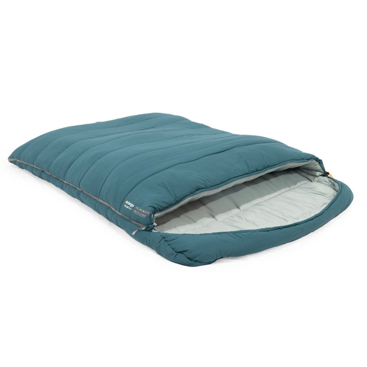 Side view of the Vango Stellar Double large sleeping bag with the zip closed, showing easy accessibility and plush interior.