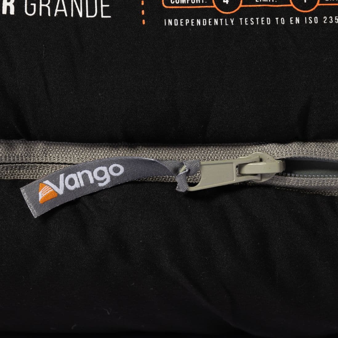 Detailed view of the zip and pull tab on the Vango Stellar Grande adult sleeping bag, highlighting easy functionality.